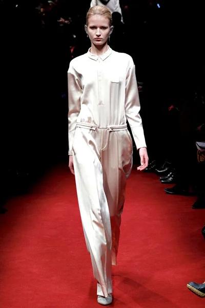 Look 36